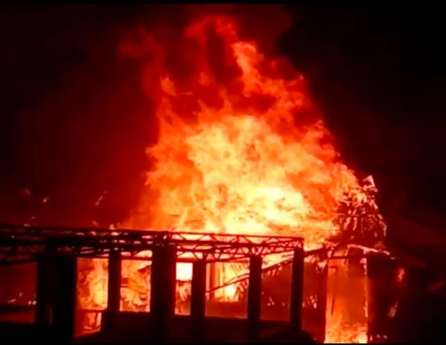 Fire at Arakanese Muslim camp in India